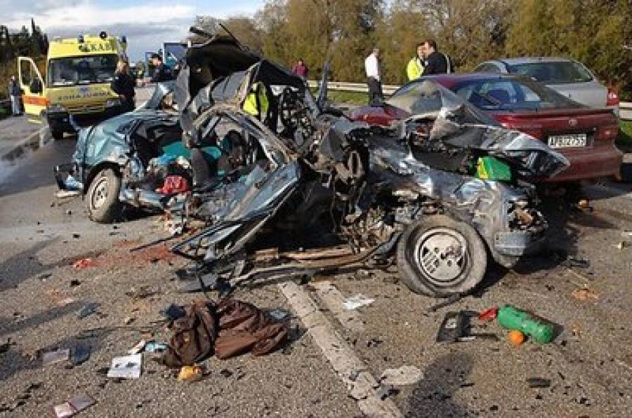 Τροχαία ατυχήματα και οδική ασφάλεια στην Ελλάδα - Πόρισμα ...