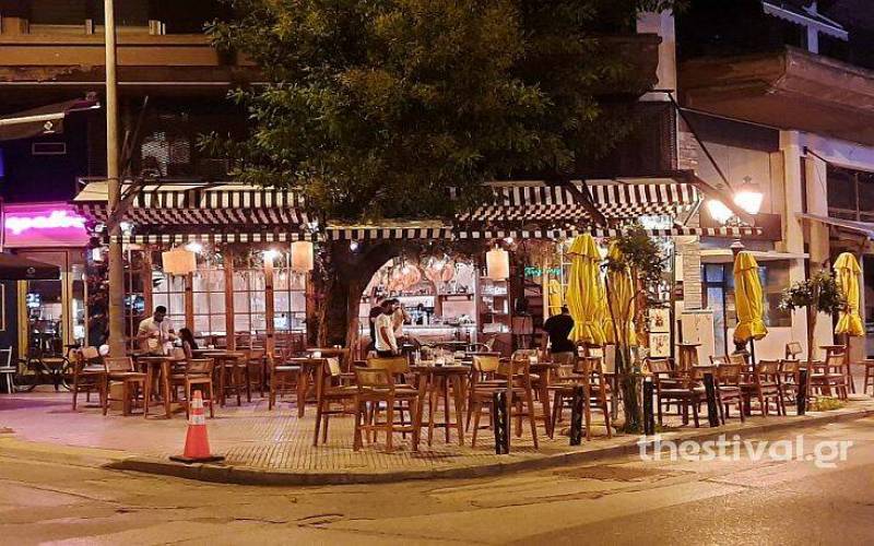 Πρώτη μέρα των μέτρων στη Θεσσαλονίκη - Άδειασαν τα μεσάνυχτα εστιατόρια και μπαρ (Βίντεο)