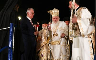 Τασούλας: &quot;Γιορτάζουμε σήμερα τη νίκη της ζωής, τη νίκη του φωτός, τη νίκη της ελπίδας και τη νίκη της αισιοδοξίας&quot;