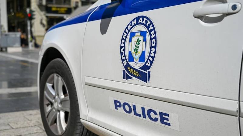 Συνελήφθη οδηγός αυτοκινήτου που οδηγούσε μεθυσμένος στις γραμμές του τρένου στην Ιερά Οδό