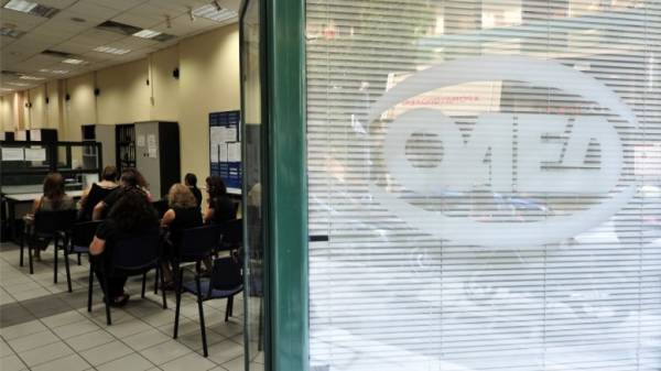 ΟΑΕΔ: Αυξήθηκαν οι εγγεγραμμένοι άνεργοι τον Οκτώβριο