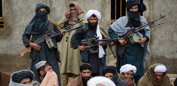 Αφγανιστάν: Μάχες Ταλιμπάν με δυνάμεις του πρώην αντιπροέδρου - Αρνείται να παραδοθεί