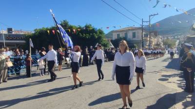 Ο εορτασμός της 28ης Οκτωβρίου στην Κυπαρισσία (βίντεο-φωτογραφίες)