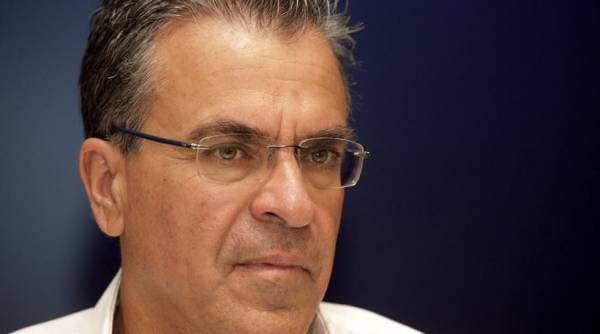 Βιογραφικό του Αργύρη Ντινόπουλου σε διεθνή ιστότοπο με αγγελίες για εργασία