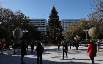 Νέα μέτρα για την πανδημία: Στις 11.30 οι ανακοινώσεις από Πλεύρη Οικονόμου