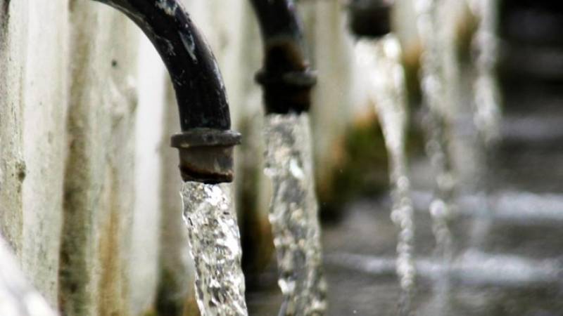 Ανακοίνωση ΔΕΥΑΤ για τη σπατάλη νερού
