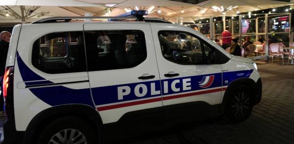 Γαλλία: Νεκρός ο ύποπτος για την επίθεση με μαχαίρι σε αστυνομικό