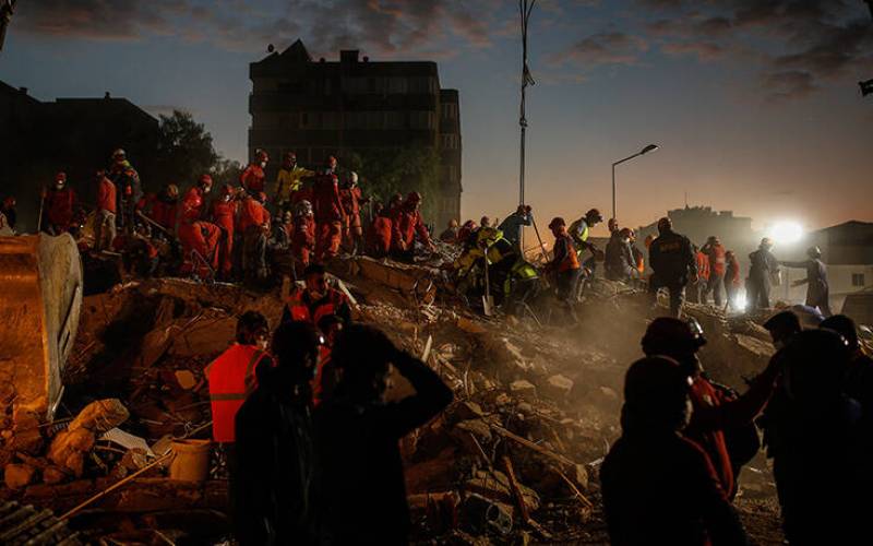 Στους 113 έφτασαν οι νεκροί από το σεισμό στην Τουρκία