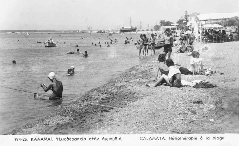 Καλοκαιρινές βουτιές στην Παραλία Καλαμάτας