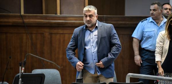 Λάρισα: Με κρανιοεγκεφαλικές κακώσεις στο νοσοκομείο ο πρώην χρυσαυγίτης βουλευτής Αλεξόπουλος