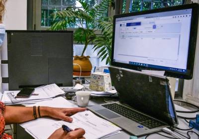 Νέα εποχή στην εφορία: Φορολογικές δηλώσεις με ένα κλικ