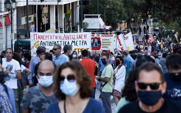 Ολοκληρώθηκε η κινητοποίηση της ΑΔΕΔΥ στο κέντρο της Αθήνας