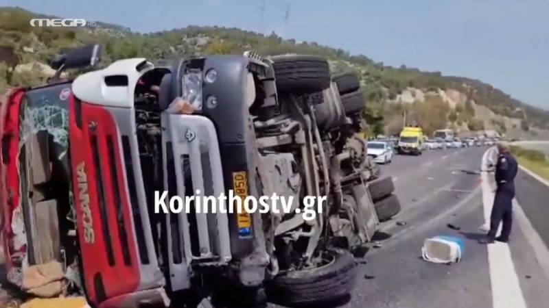 Aποκαταστάθηκε η κυκλοφορία στην Αθηνών-Κορίνθου (βίντεο)