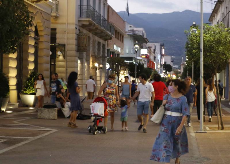 Καλαμάτα: Μέχρι τις 8 το βράδυ τελικά η “Ημέρα προσφορών” λόγω κορονοϊού