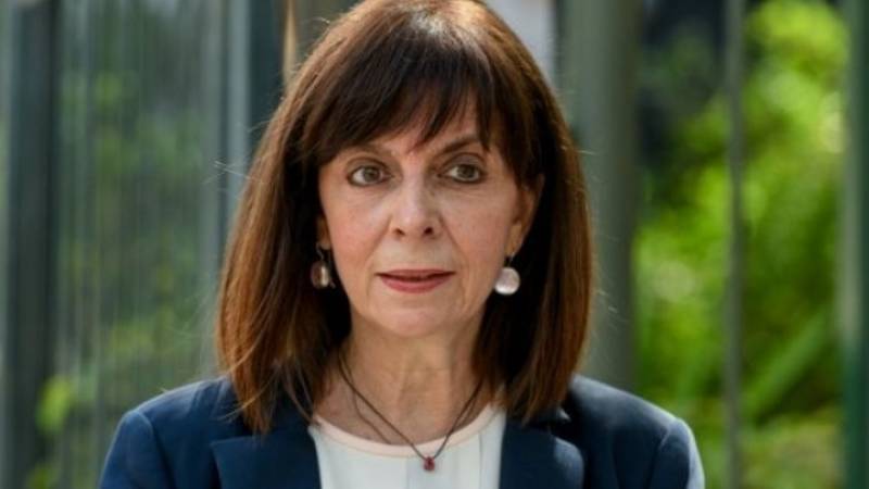 Σακελλαροπούλου: Στις πολύ δύσκολες στιγμές που περνάει η πατρίδα μας δεν είμαστε μόνοι