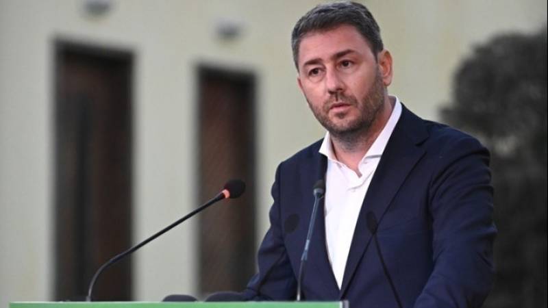 Ανδρουλάκης: "Καλώ τα κόμματα του δημοκρατικού τόξου να καταθέσουμε πρόταση δυσπιστίας"