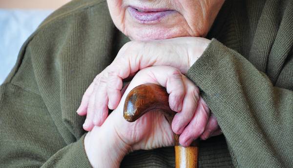 Βόλος: Γυναίκα 101 ετών νίκησε τον κορονοϊό και επέστρεψε σε γηροκομείο