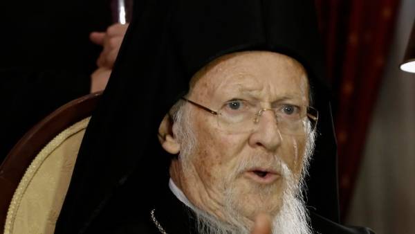 Οικουμενικός Πατριάρχης: Θλίβομαι από τη σιωπή της Θεολογικής Σχολής της Χάλκης