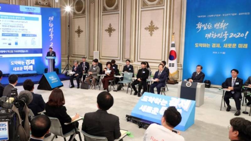 Κορωνοϊός: Η Νότια Κορέα επιβεβαιώνει άλλα 15 κρούσματα