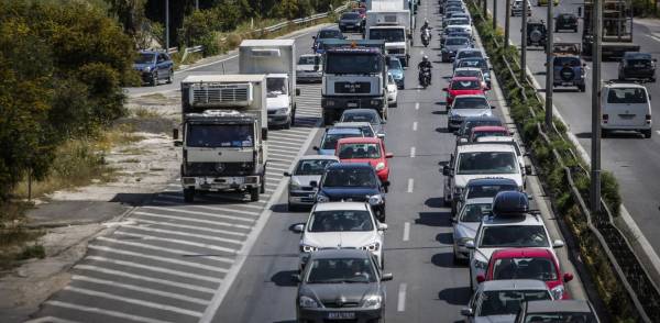 Τροχαία: Τι θα ισχύει για τα φορτηγά στις εθνικές οδούς τα σαββατοκύριακα