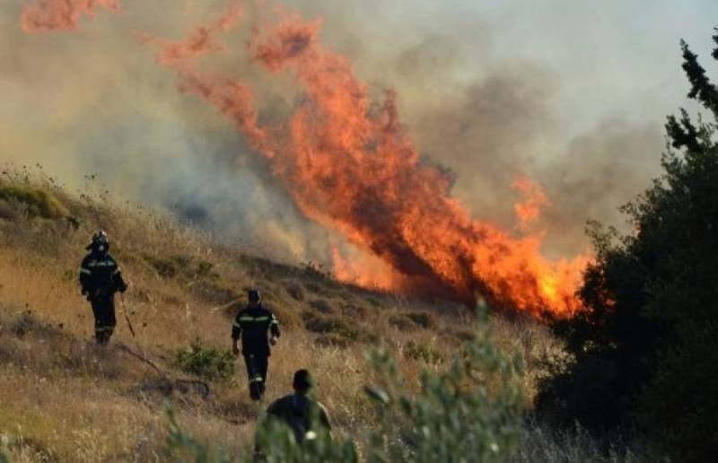 Αυξημένος κίνδυνος πυρκαγιάς την Κυριακή σε 6 περιφέρειες