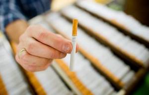 ΙΟΒΕ: Πάνω από 700 εκατ. ευρώ χάνει το Δημόσιο από το λαθρεμπόριο τσιγάρων