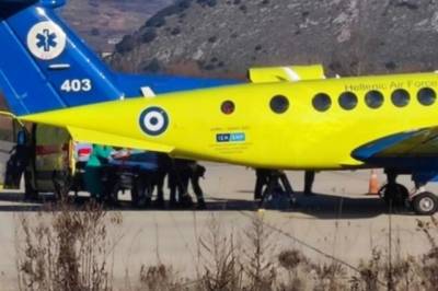 Άρτα: 14χρονος κατέρρευσε ενώ έλεγε κάλαντα, αερογέφυρα για την διάσωσή του (βίντεο)