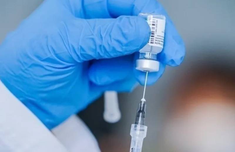 Ιταλία – Κορονοϊός: Ξεκινά η χορήγηση δεύτερης ενισχυτικής δόσης του εμβολίου σε πολίτες άνω των 60 ετών