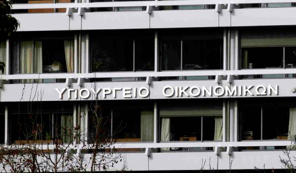 Εκτακτος έλεγχος στα οικονομικά της Περιφέρειας Πελοποννήσου και άλλων 29 φορέων του Δημοσίου