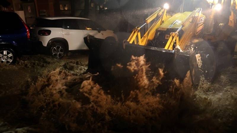 Νεκροί από την κακοκαιρία στην Ελλάδα - Δύσκολη νύχτα στην Αττική