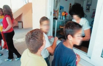 Σύμφωνα με μεγάλη έρευνα της &quot;Ε&quot;: Παιδιά που πεινάνε σε σχολεία της Καλαμάτας