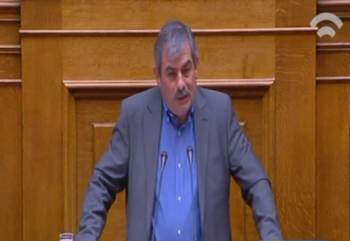 Ομιλία Πετράκου για τη δημόσια διοίκηση (βίντεο)