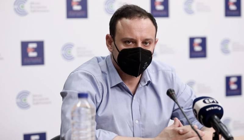 Μαγιορκίνης για τον κορονοϊό: Η πτωτική πορεία συνεχίζεται