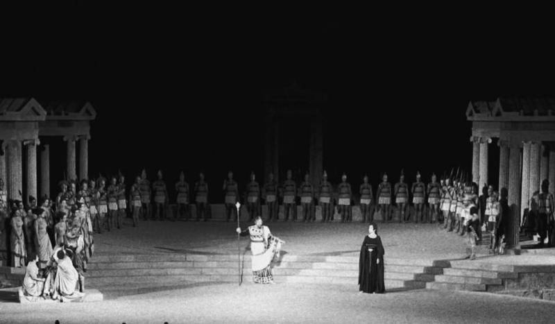 «Μήδεια» στην Επίδαυρο 65 χρόνια μετά την Μαρία Κάλλας