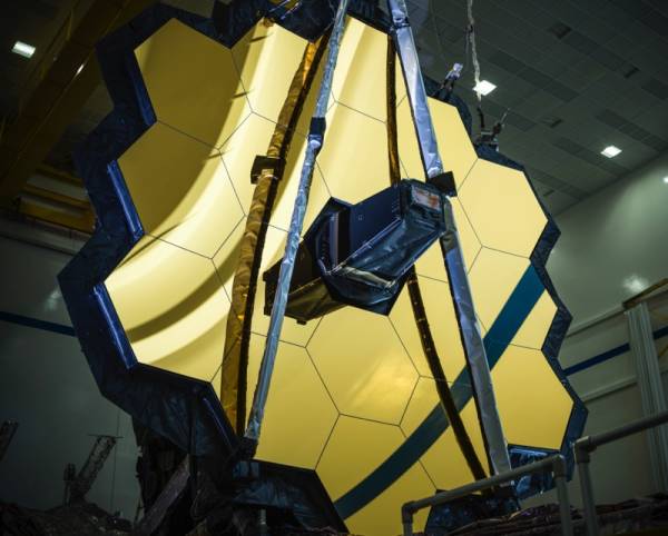 Νέα εποχή στην Αστροφυσική: Εκτοξεύεται σήμερα το μεγαλύτερο και ισχυρότερο διαστημικό τηλεσκόπιο James Webb (βίντεο)