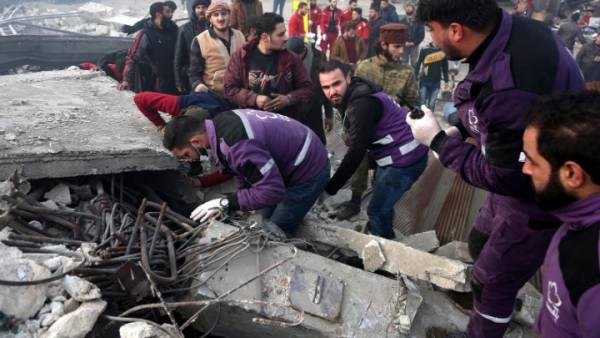 Συρία: Τουλάχιστον δέκα άμαχοι νεκροί από ρωσικό βομβαρδισμό στην Ιντλίμπ