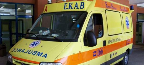 Δύο τραυματίες από σύγκρουση λεωφορείου-Ι.Χ. στην Ε.Ο. Θεσσαλονίκης-Μουδανιών