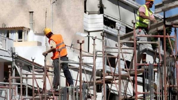 Καταβολή αδειοδωροσήμου Πάσχα 2022 σε εργατοτεχνίτες οικοδόμους