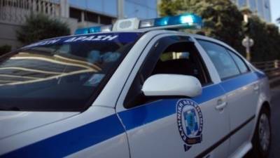 Ηράκλειο: Αγνωστοι πέταξαν κόκκινη μπογιά στο κτίριο της Διεύθυνσης Αγροτικής Ανάπτυξης