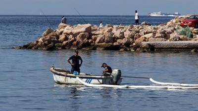 Ολοκληρώθηκαν οι εργασίες καθαρισμού των ακτών της Γλυφάδας