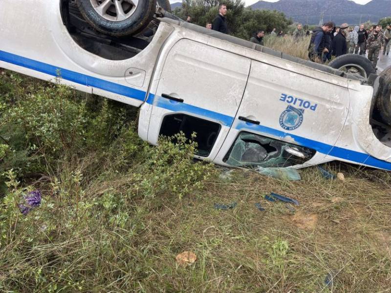 Σοβαρά επεισόδια στο αεροδρόμιο Χανίων: Οι αγρότες αναποδογύρισαν περιπολικό (βίντεο)