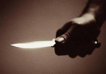 Λήστεψαν ηλικιωμένη με απειλή μαχαιριού στον Ασσο Kορινθίας