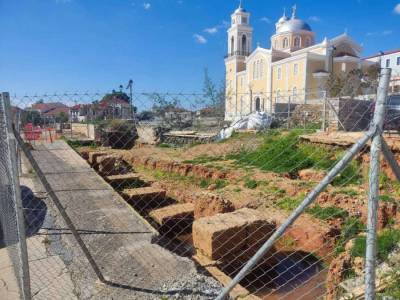 Ψηφιακή μοντελοποίηση των αρχαίων στην πλατεία Υπαπαντής