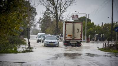 Έκτακτες κυκλοφοριακές ρυθμίσεις στους αυτοκινητόδρομους και στις εθνικές οδούς της Δυτικής Ελλάδας λόγω καιρικών συνθηκών