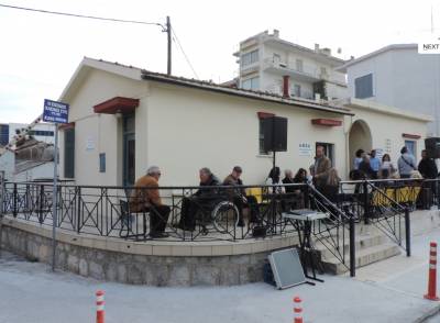 Kαλαμάτα: Γραφεία σε συλλόγους παρέδωσε ο Νίκας