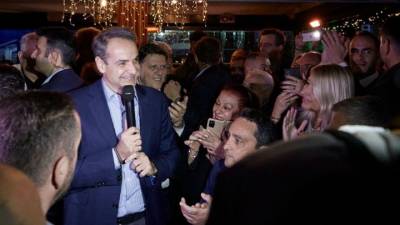 Μητσοτάκης από το Περιστέρι: Οι εκλογές δεν θα αργήσουν και πολύ (βίντεο)