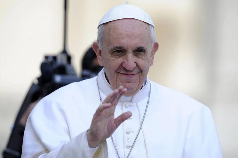 Βατικανό: Ο πάπας Φραγκίσκος απαιτεί δράση κατά των ναυαγίων μεταναστών στη Μεσόγειο