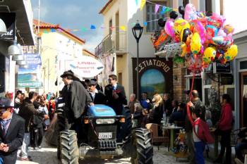 Διαγωνισμός αυτοσχέδιας στολής στη Φοινικούντα