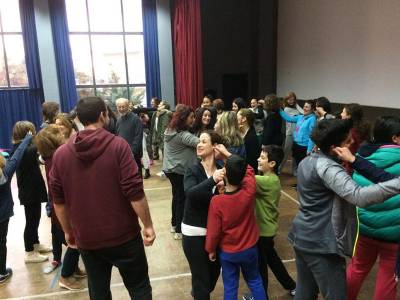 Επιτυχημένο βιωματικό σεμινάριο μουσικοκινητικής από το Τριφυλιακό Ερασιτεχνικό Θέατρο