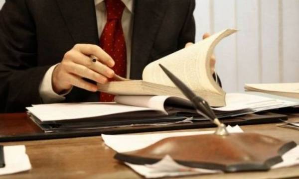 Καλαμάτα: Αντίθεση στην υποχρεωτική εγγραφή των δικηγόρων στο ΓΕΜΗ